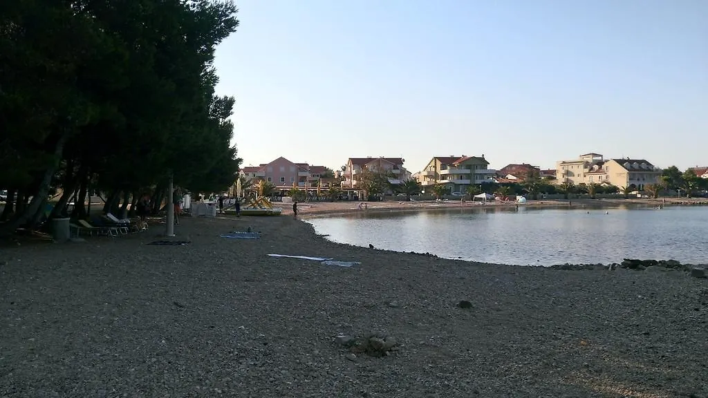 Apartment Tara Povlja
