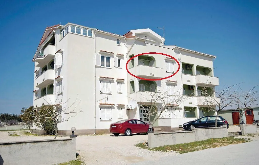 Apartment Tara Povlja  Croatia